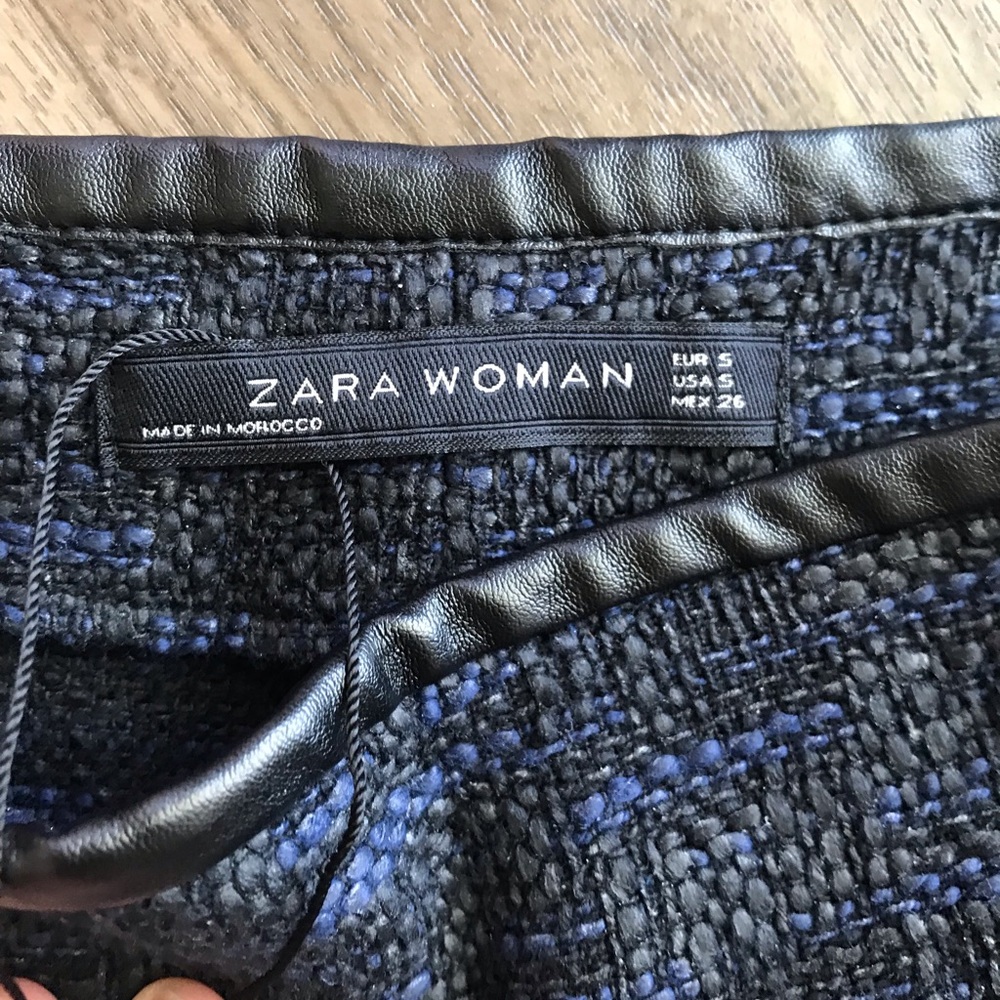 Zara mini skirt - Picture 2 of 2